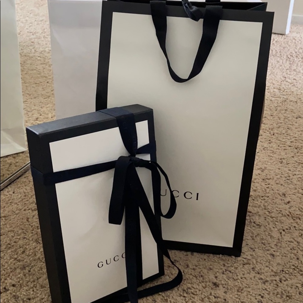 Gucci Pouch - Picture 11 of 14